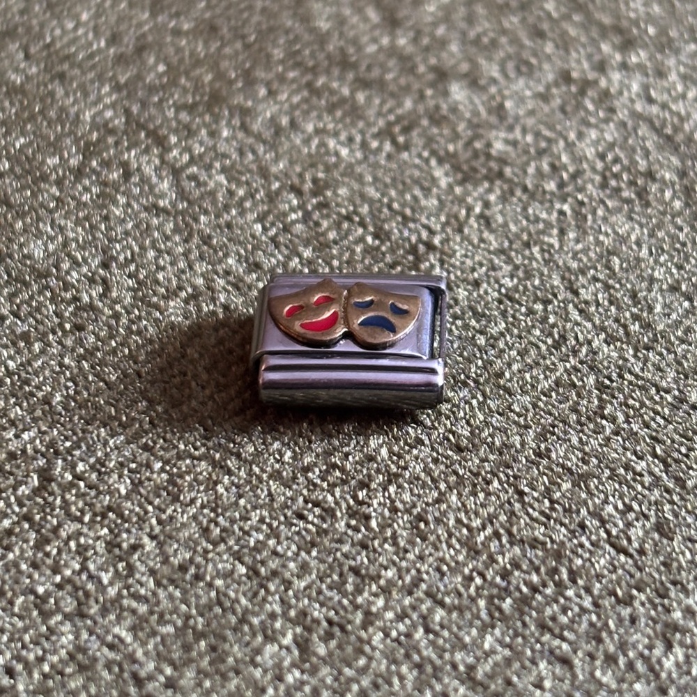 🎭 Vintage Tragedy/Theatre Masks Italian bracelet single charm (2003)